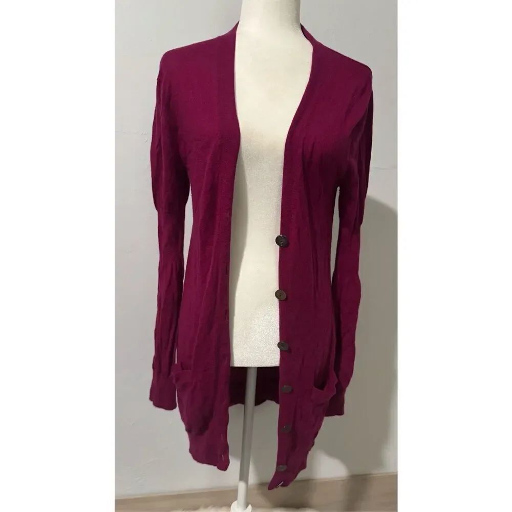 Vince 100% cashmere sweater S